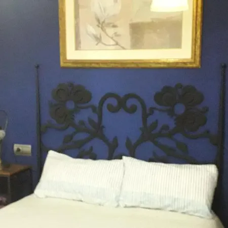Apartment Center *