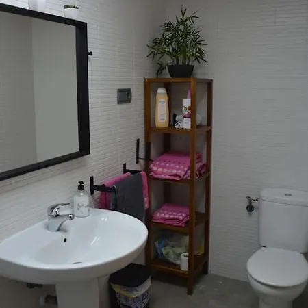Center Apartment *