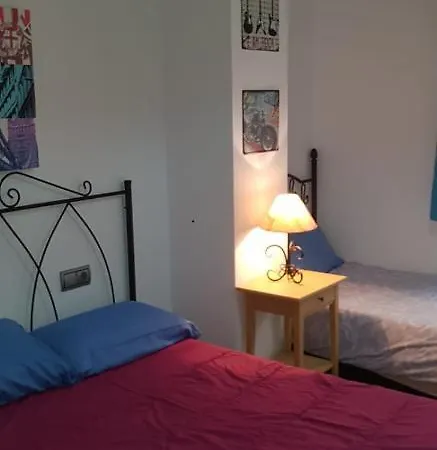 Center Apartment *